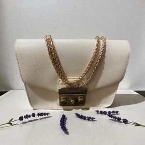 Low Start. Furla Cream Crossbody Bag with Gold Chain